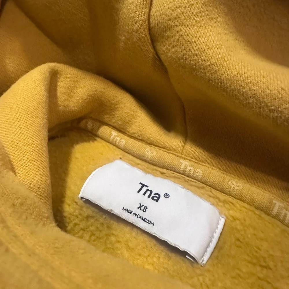 TNA The Perfect Crop Hoodie - Picture 3 of 7